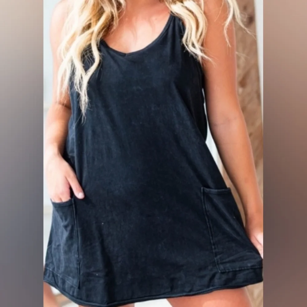 🔥 NWOT!! 🔥 Free People Hot Shot Mini Dress washed black Size S